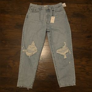 High Rise Light Wash Mom Jean